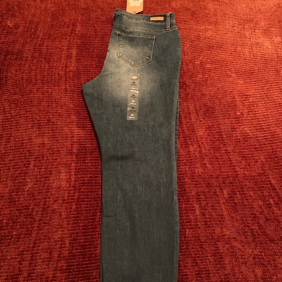 Mid Rise Skinny Blue Jeans - Picture 8 of 14